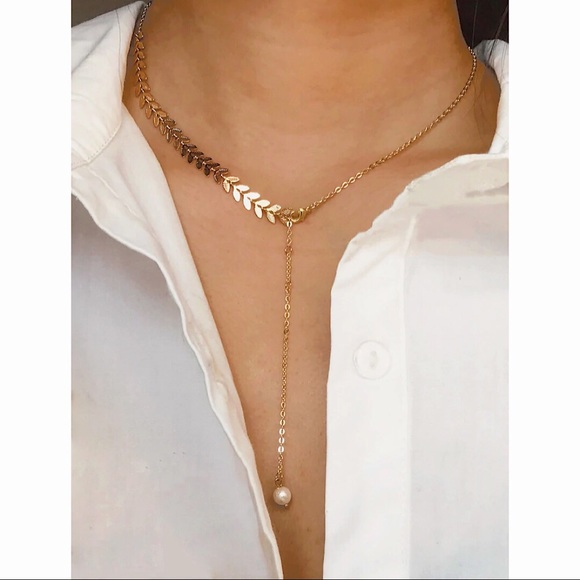 Jewelry - Gold Y Necklace Leaf with Pearl Pendant